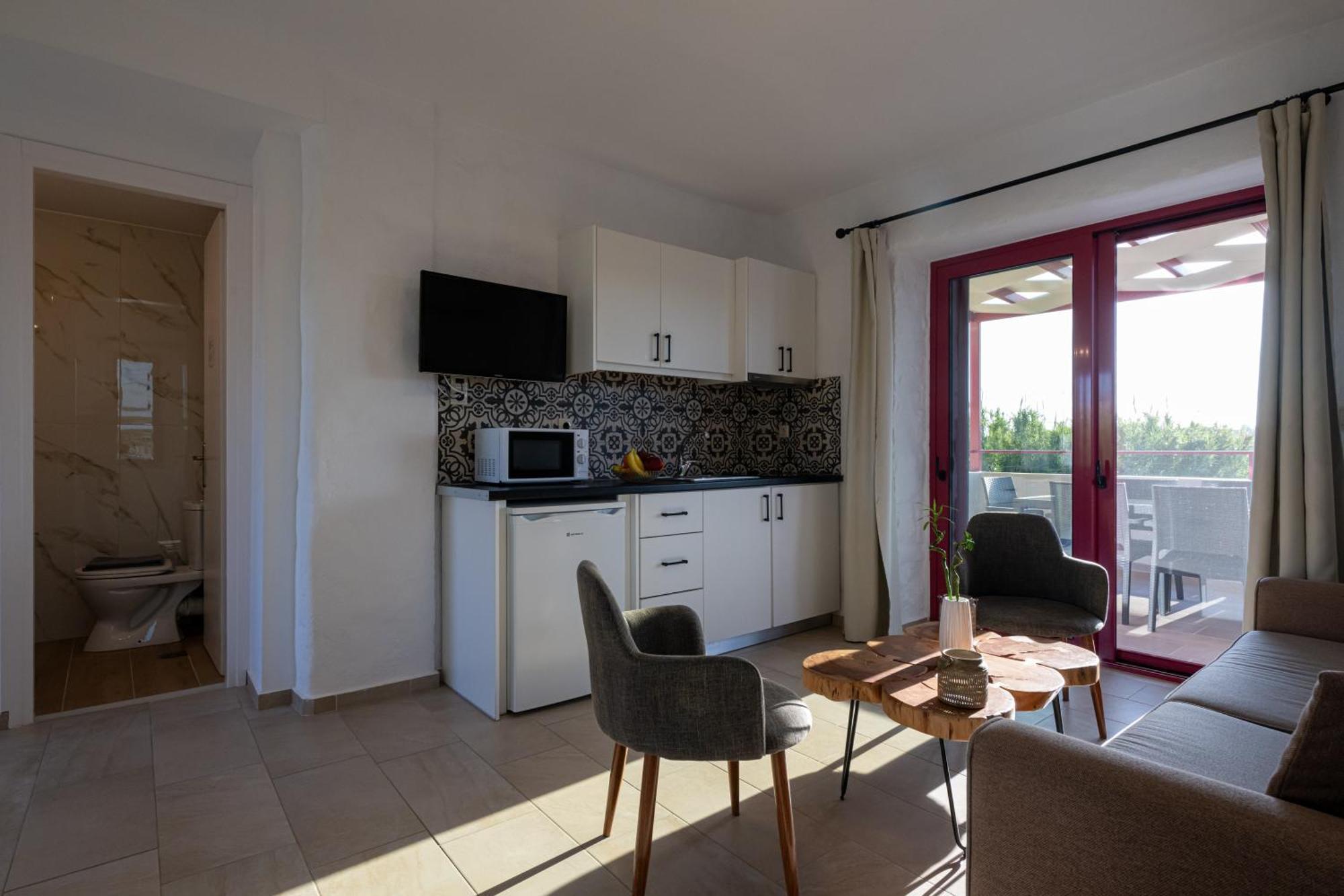 Aparthotel Abeloessa Methonian Hospitality Exterior foto